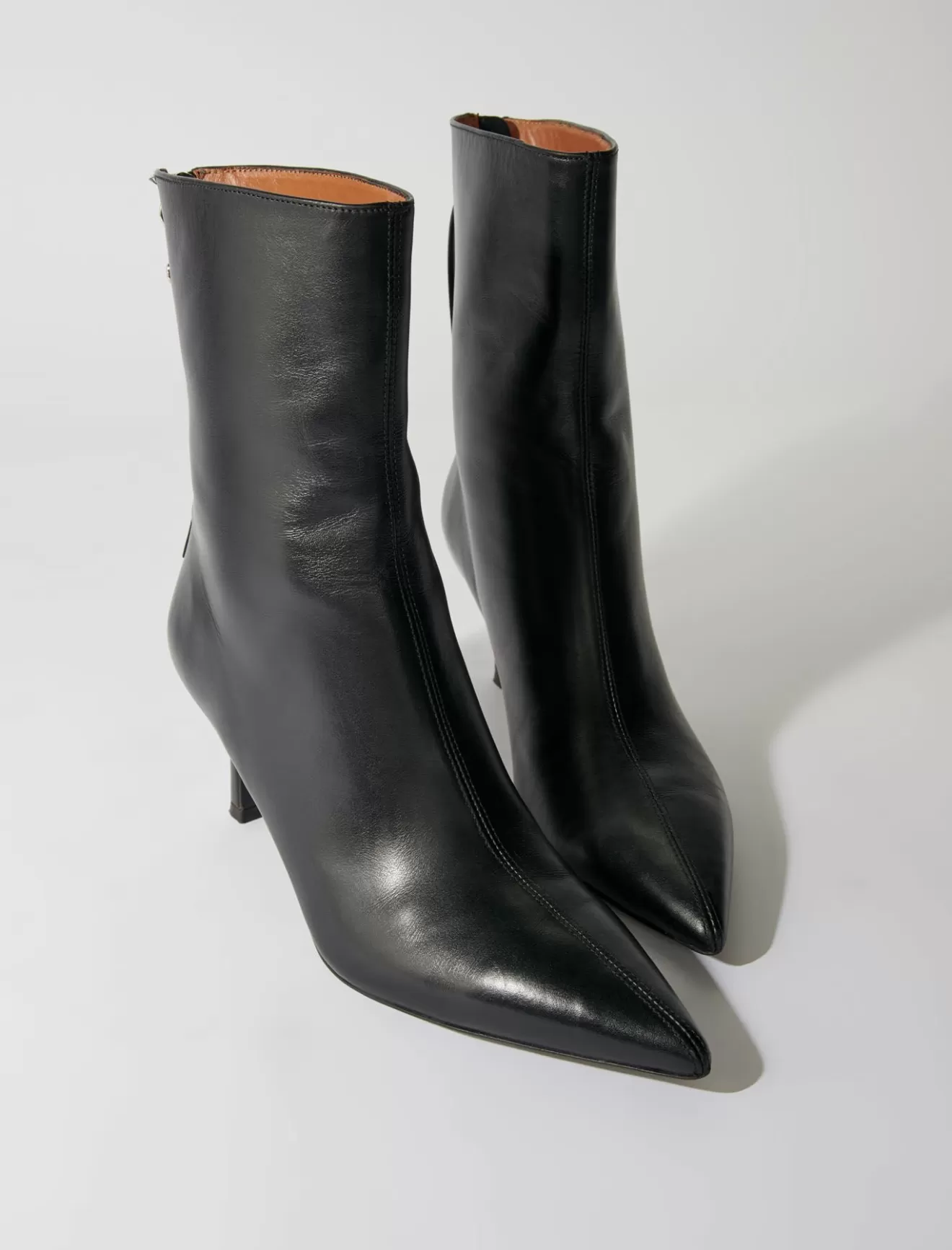 Bottines à bout pointu-Maje Discount